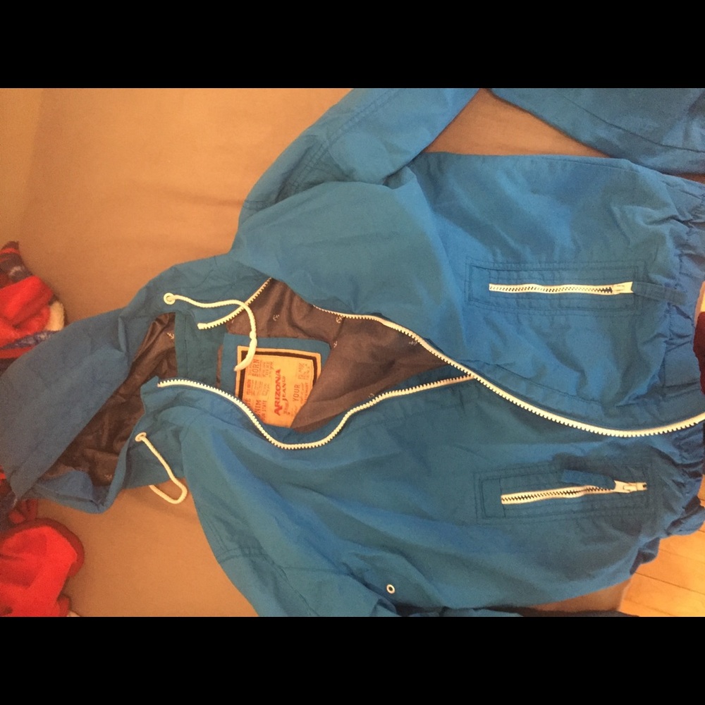 Arizona Windbreaker Size Medium